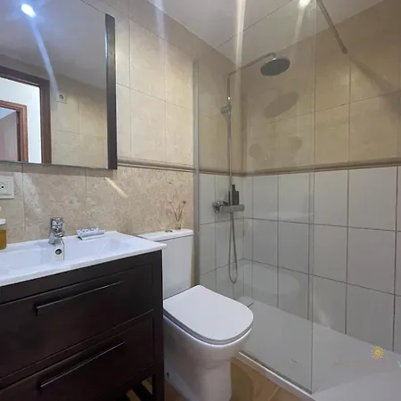 Aurora 3 アパート *