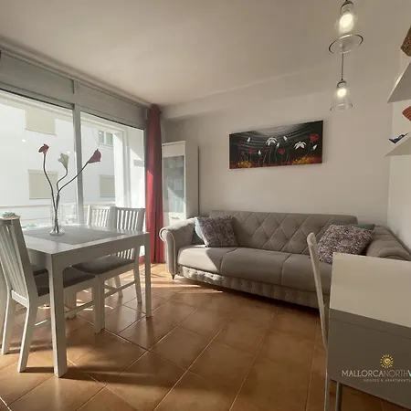 Aurora 3 Apartment *