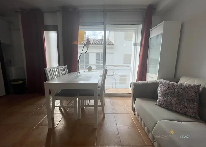 Apartamento Aurora 3 *